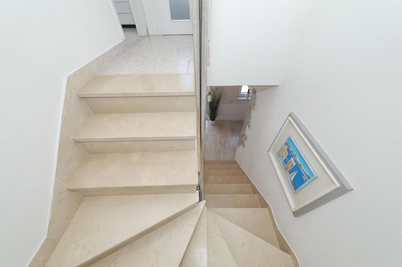 Holiday Home Maria One Minute From -Beach Zadar Exterior photo